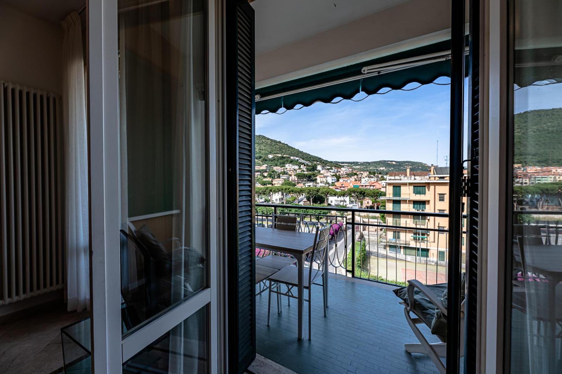 La Dimora Della Lullu, Luxury Apartment Pietra Ligure Exterior foto